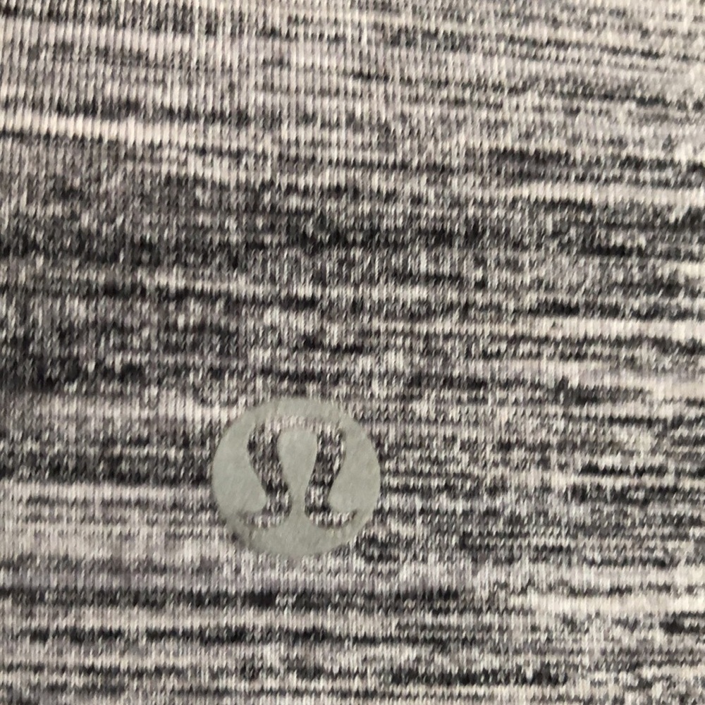 Lululemon space dye gray cropped leggings size 4 - Picture 4 of 5